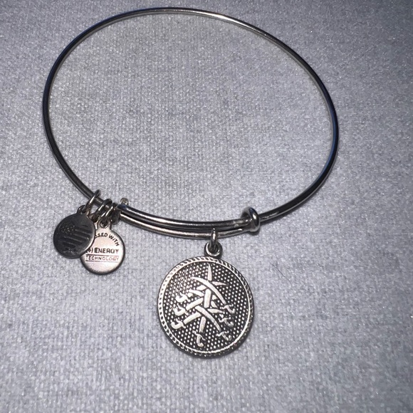 Alex & Ani (8) bracelets - Picture 6 of 9